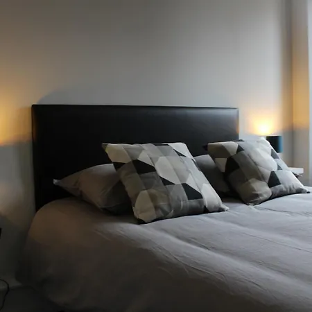 Lumineux Au Centre De Apartment